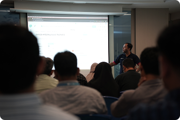 Google Workspace 5 Image gallery marquee